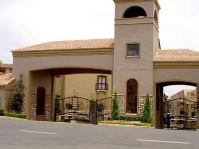 2 Bedroom Apartment To Rent in Sandton - LMbu.webp