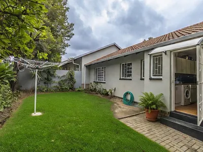 3 Bedroom Townhouse For Sale in Randburg - FbLL.webp