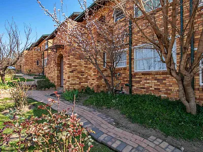 2 Bedroom Apartment For Sale in Sandton - wBDC.webp