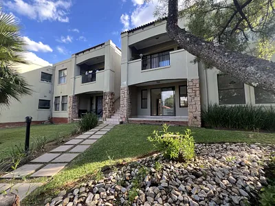 2 Bedroom Apartment For Sale in Kengies, Sandton - qGaG.webp