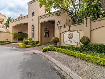 0.5 Bedroom Apartment For Sale in Sandton - Na6U.webp