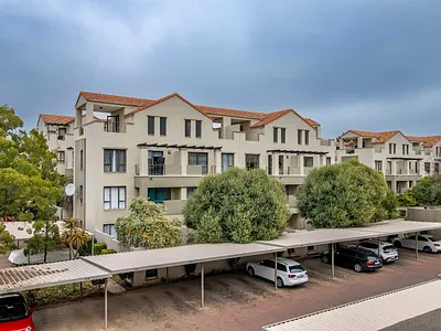 0.5 Bedroom Apartment For Sale in Sandton - aF7q.webp