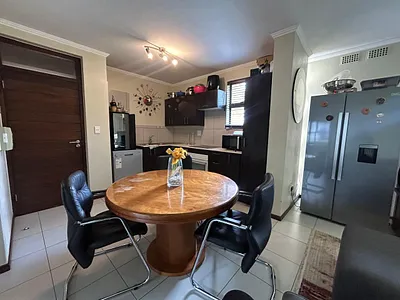 2 Bedroom Apartment To Rent in Randburg - img