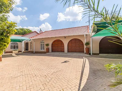 4 Bedroom House For Sale in Randburg - img