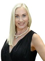 Juanita du Plessis - 4XOy.webp