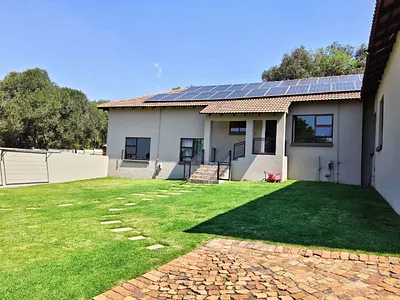 4 Bedroom House To Rent in Randburg - Vn53.webp