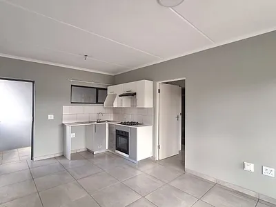 1 Bedroom Apartment To Rent in Randburg - fkua.webp