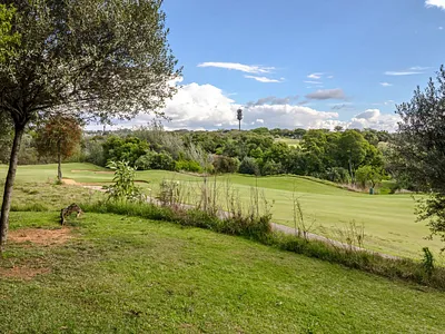 2 Bedroom Apartment For Sale in Randburg - img
