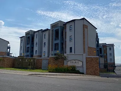 3 Bedroom Apartment For Sale in Midrand - ZiqO.webp