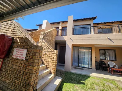 2 Bedroom Apartment To Rent in Randburg - DT51.webp