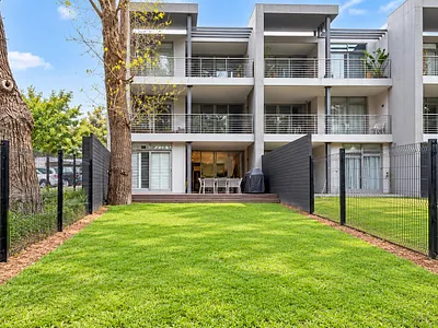 2 Bedroom Apartment For Sale in Sandton - F0H7.webp