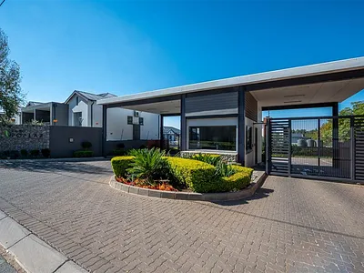 2 Bedroom Apartment To Rent in Sandton - m8KP.webp