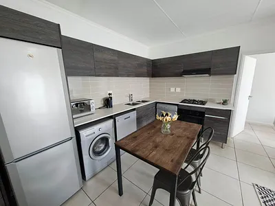 1 Bedroom Apartment To Rent in Sandton - jrM7.webp