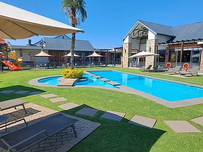 1 Bedroom Apartment For Sale in Randburg - oke4.webp