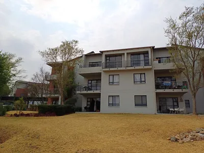 2 Bedroom Apartment For Sale in Randburg - zWNl.webp