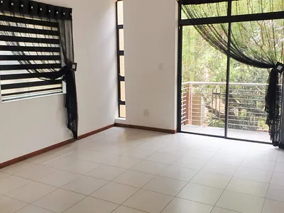 2 Bedroom Apartment For Sale in Randburg - MH7e.webp
