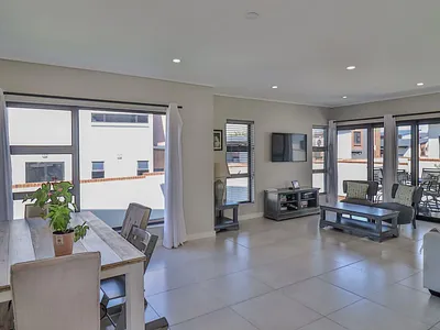 3 Bedroom House For Sale in Sandton - pbZ7.webp