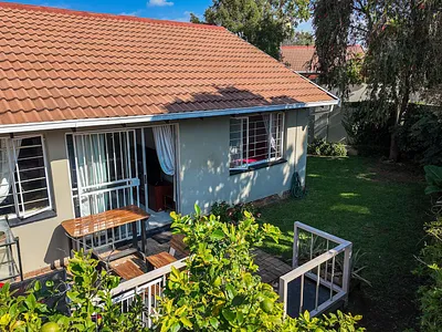 2 Bedroom Townhouse For Sale in Randburg - Xtq0.webp