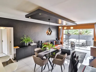 2 Bedroom Apartment For Sale in Sandton - 6NqW.webp
