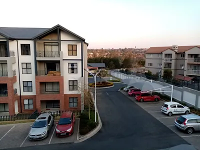 2 Bedroom Apartment To Rent in Randburg - d0GC.webp