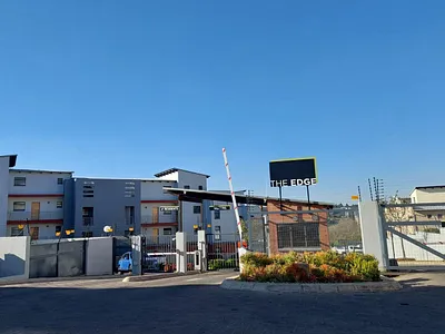 3 Bedroom Apartment To Rent in Midrand - DmWW.webp