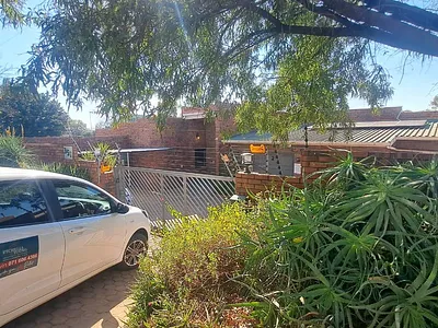 3 Bedroom Apartment To Rent in Randburg - 6ea1.webp