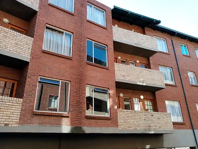 Apartment To Rent in Johannesburg - lMWQ.webp