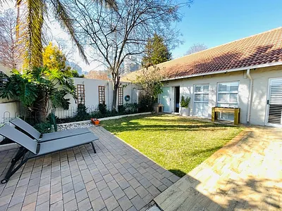 2 Bedroom Townhouse To Rent in Sandton - 7TjJ.webp
