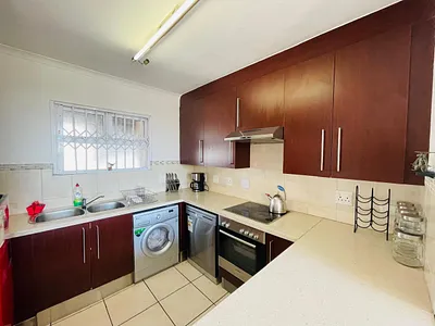 3 Bedroom Apartment To Rent in Sandton - FavD.webp