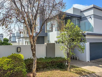 3 Bedroom Townhouse For Sale in Sandton - img