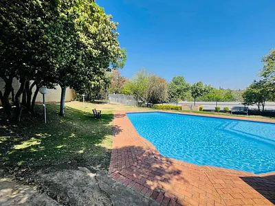 2 Bedroom Apartment To Rent in Sandton - M9eG.webp