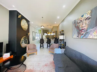 2 Bedroom Apartment To Rent in Sandton - 0xR2.webp