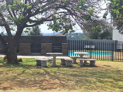 2 Bedroom Apartment To Rent in Roodepoort - MK01.webp