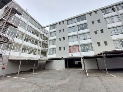 0.5 Bedroom Apartment To Rent in Sandton - F523.webp