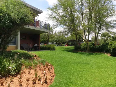 2 Bedroom Apartment For Sale in Randburg - img