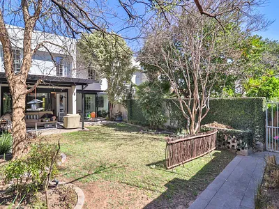 3 Bedroom Townhouse For Sale in Sandton - img