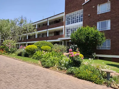 3 Bedroom Apartment For Sale in Randburg - 7huk.webp