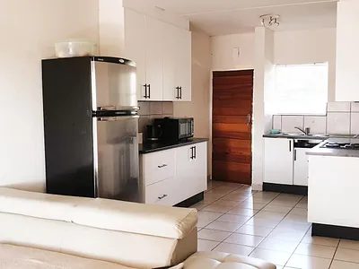 2 Bedroom Apartment For Sale in Randburg - BJ1w.webp