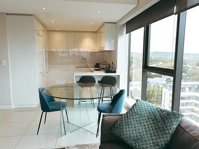 2 Bedroom Apartment For Sale in Johannesburg - img