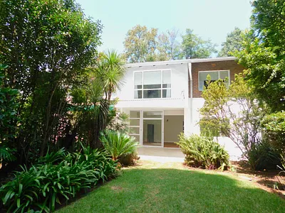 2 Bedroom Apartment To Rent in Sandton - DDZb.webp