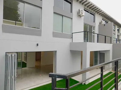 4 Bedroom Townhouse To Rent in Sandton - img