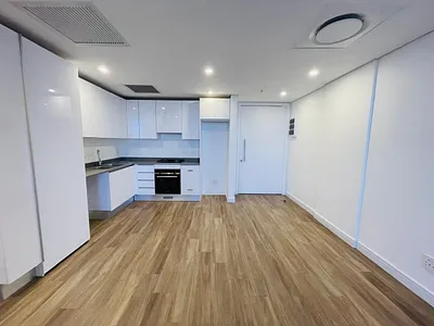 2 Bedroom Apartment To Rent in Sandton - img