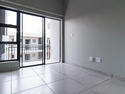 1 Bedroom Apartment To Rent in Randburg - HHxq.webp