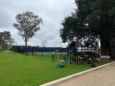 2 Bedroom Apartment To Rent in Roodepoort - Cui6.webp