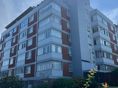 2 Bedroom Apartment For Sale in Durban - img