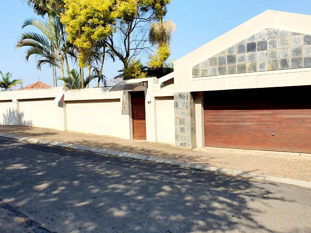 Property To Rent on Qwengo