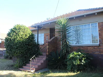 3 Bedroom House For Sale in Germiston - UASV.webp
