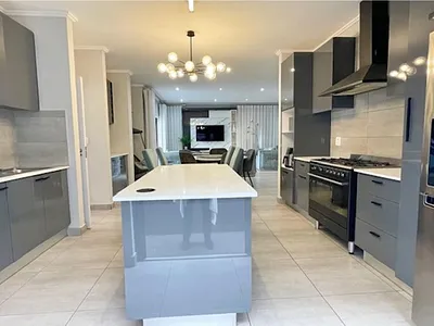 4 Bedroom Apartment To Rent in Sandton - hXoU.webp