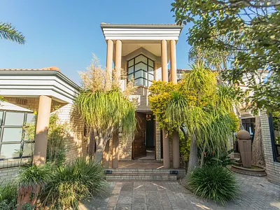 6 Bedroom House For Sale in Port Elizabeth - i9it.webp