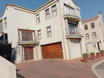 3 Bedroom Townhouse For Sale in Pretoria - ewsb.webp